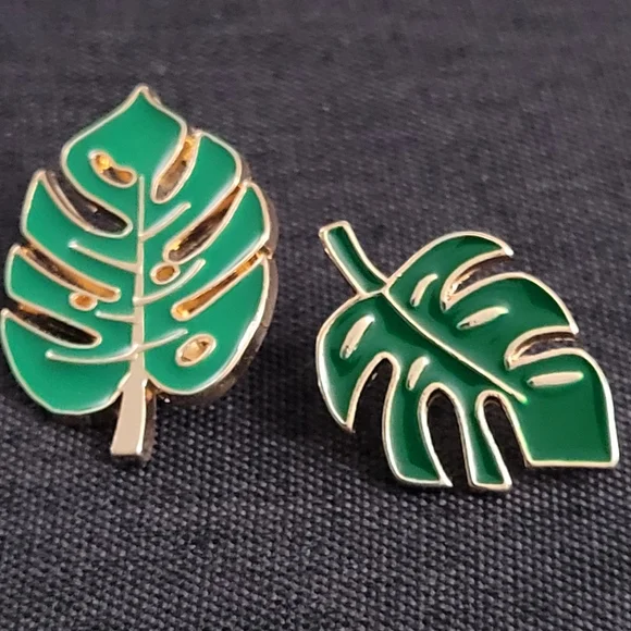 Green Leaves Enamel Pins - Picture 12 of 12